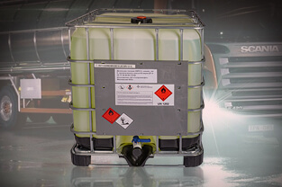 Новые услуги: Дизельное топливо в еврокубе